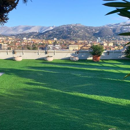 Apartamento Attico Sky Garden Brescia Exterior foto