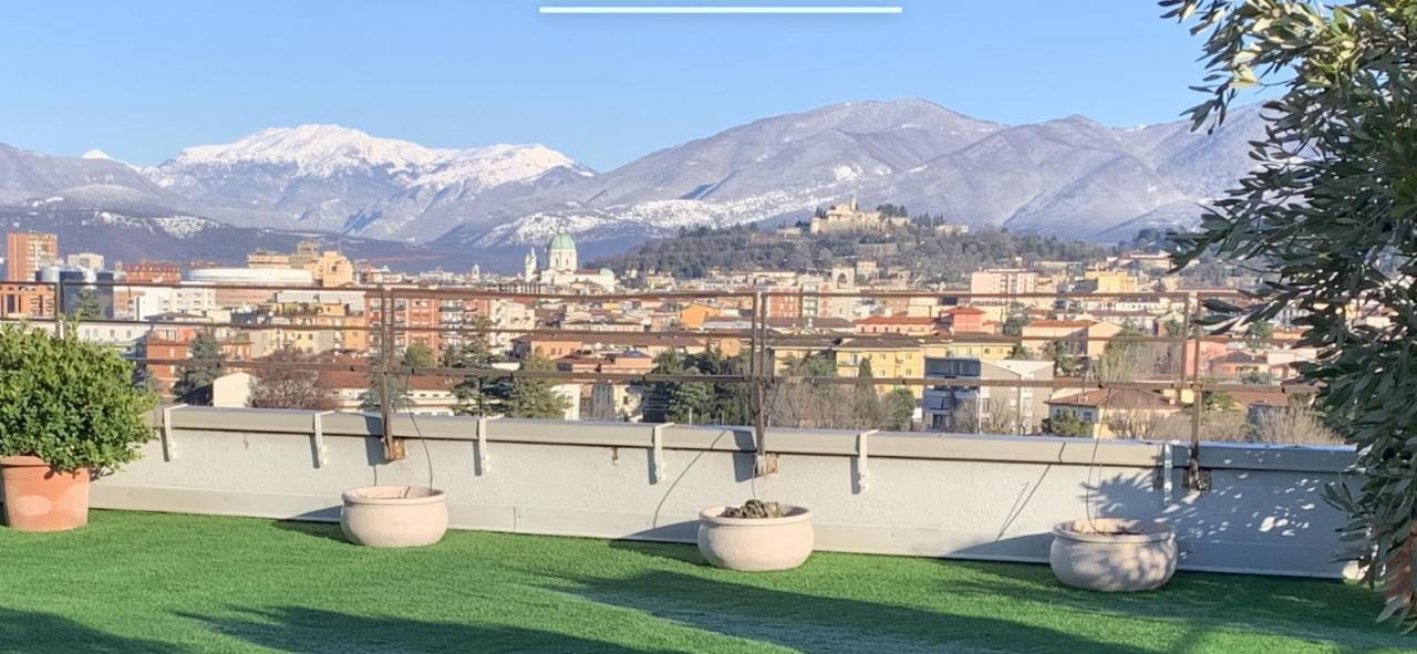 Apartamento Attico Sky Garden Brescia Exterior foto